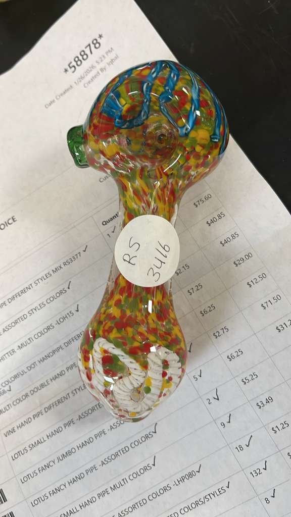 VINE HAND PIPE DIFFERENT STYLE MIX RS3416